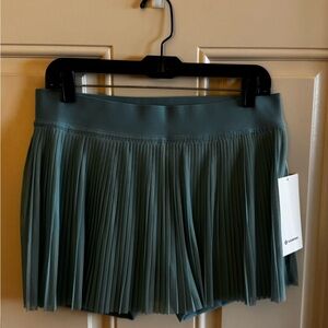Lululemon Mesh Pleats MR Mini Tennis Skirt- Rip Tide, Size 10